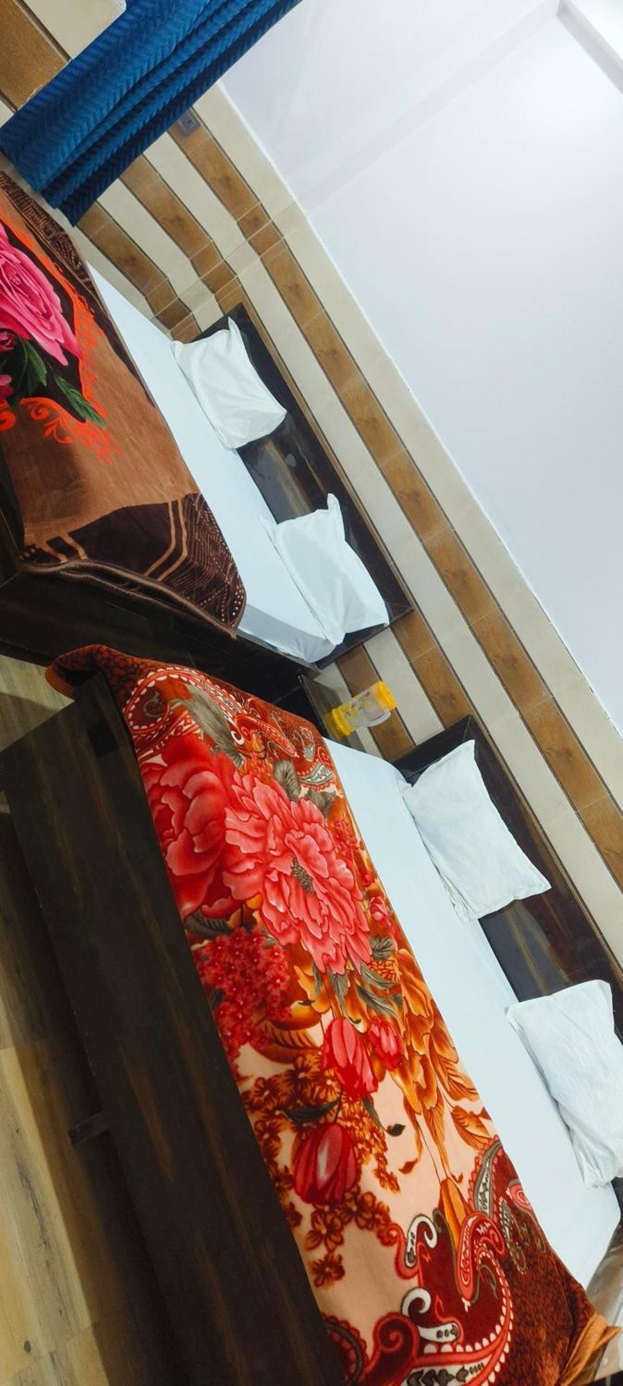 K.D.Dham Near Prem Mandir1 Hotell Vrindāvan Eksteriør bilde