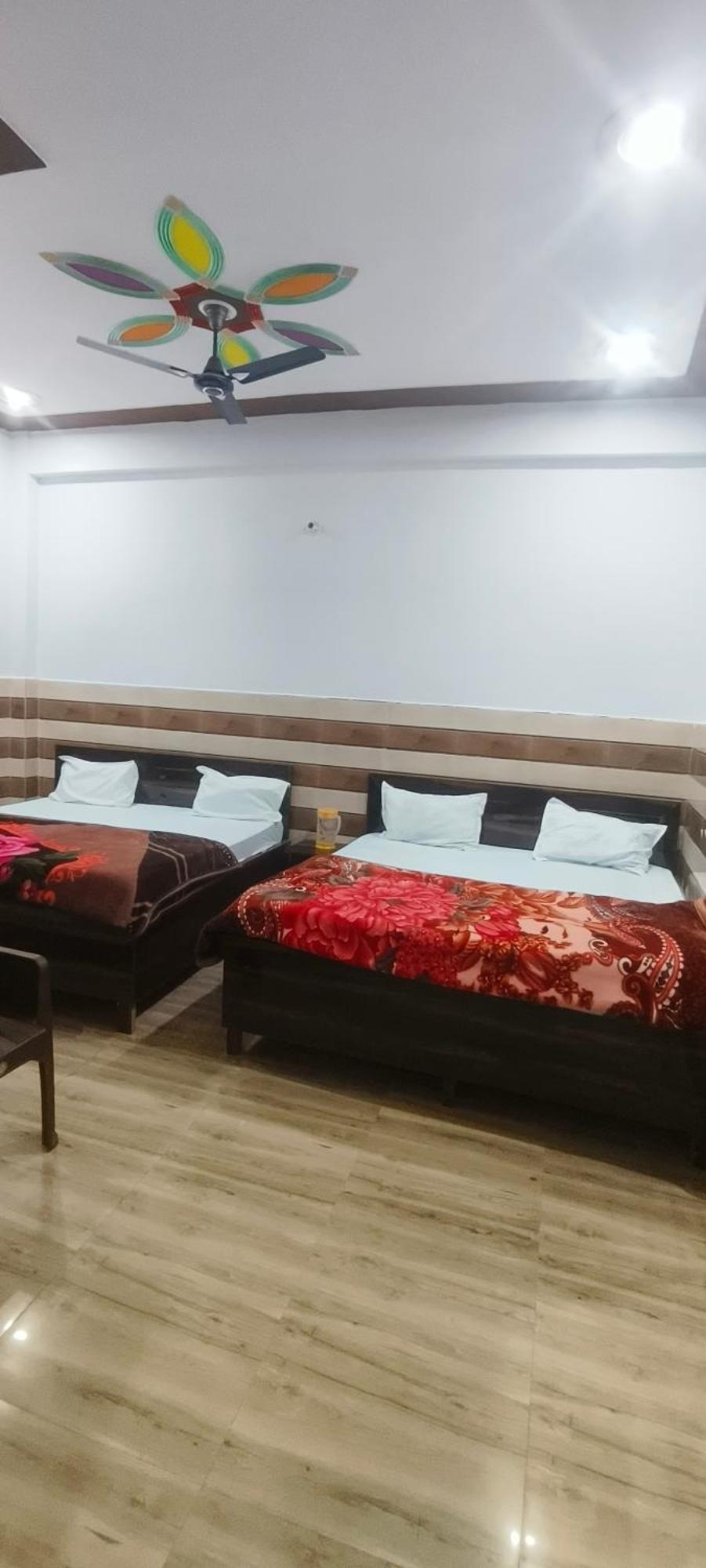 K.D.Dham Near Prem Mandir1 Hotell Vrindāvan Eksteriør bilde