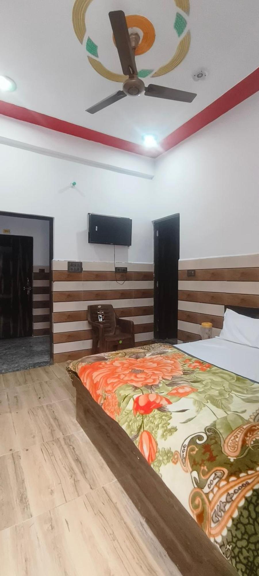 K.D.Dham Near Prem Mandir1 Hotell Vrindāvan Eksteriør bilde