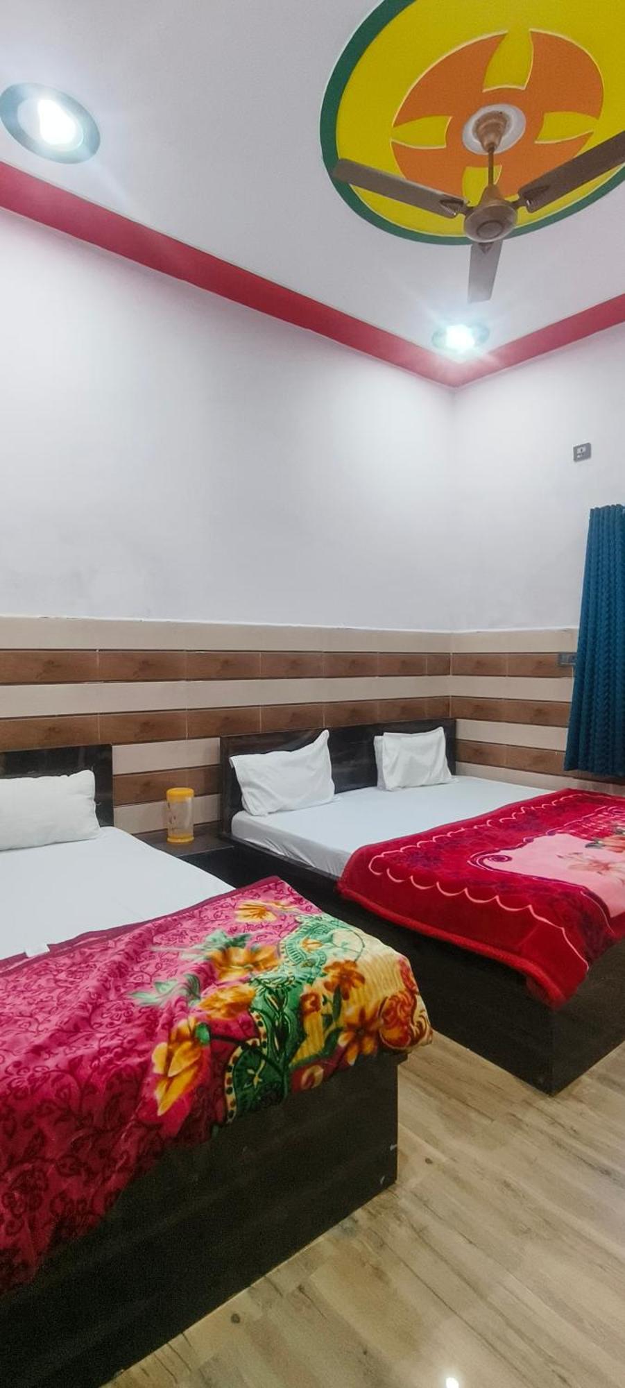K.D.Dham Near Prem Mandir1 Hotell Vrindāvan Eksteriør bilde