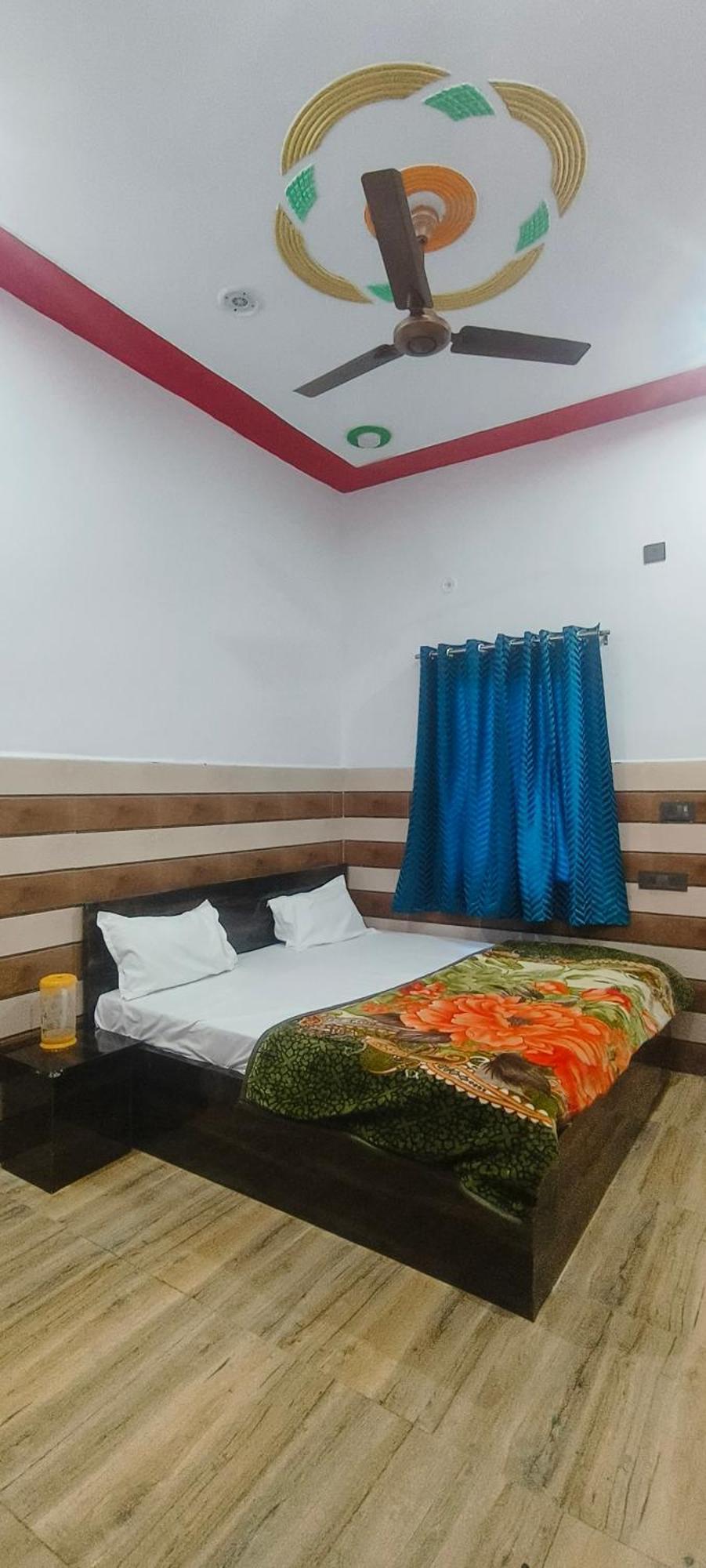 K.D.Dham Near Prem Mandir1 Hotell Vrindāvan Eksteriør bilde