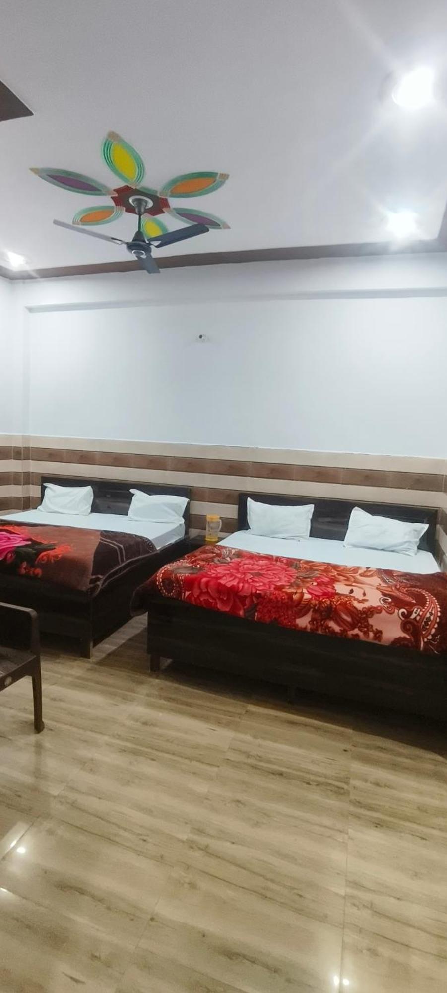 K.D.Dham Near Prem Mandir1 Hotell Vrindāvan Eksteriør bilde
