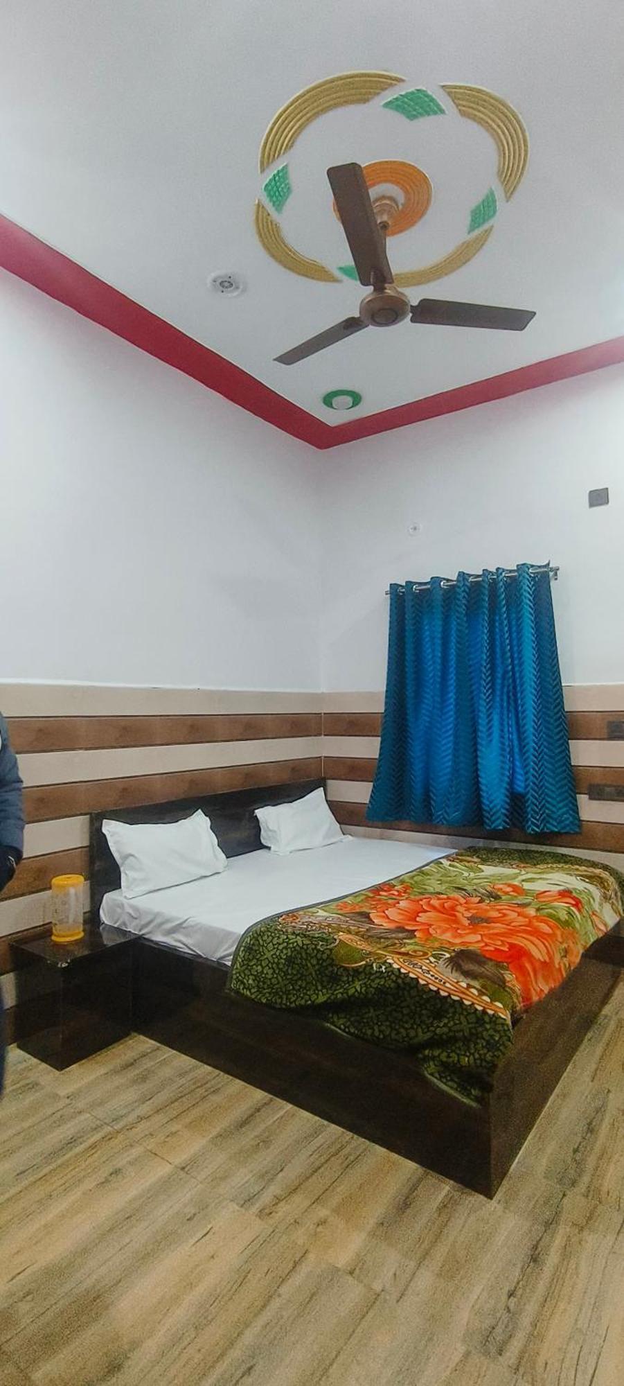 K.D.Dham Near Prem Mandir1 Hotell Vrindāvan Eksteriør bilde