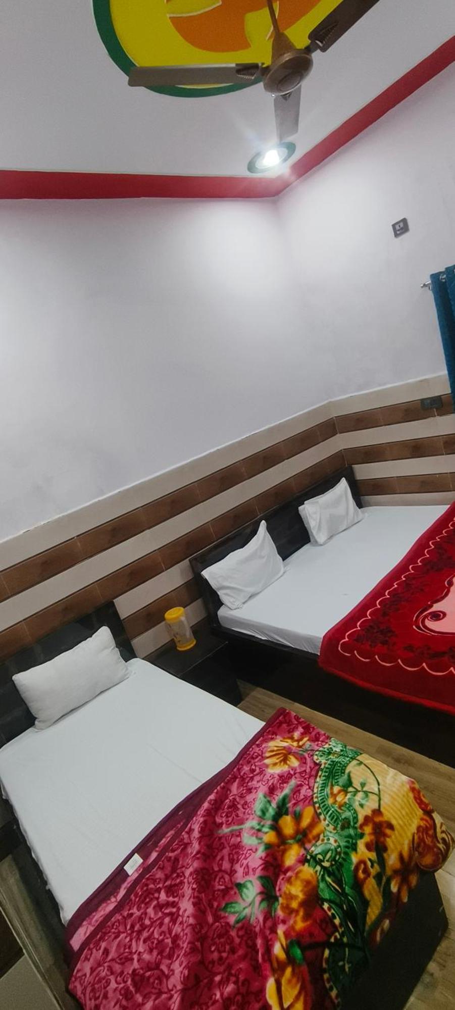 K.D.Dham Near Prem Mandir1 Hotell Vrindāvan Eksteriør bilde