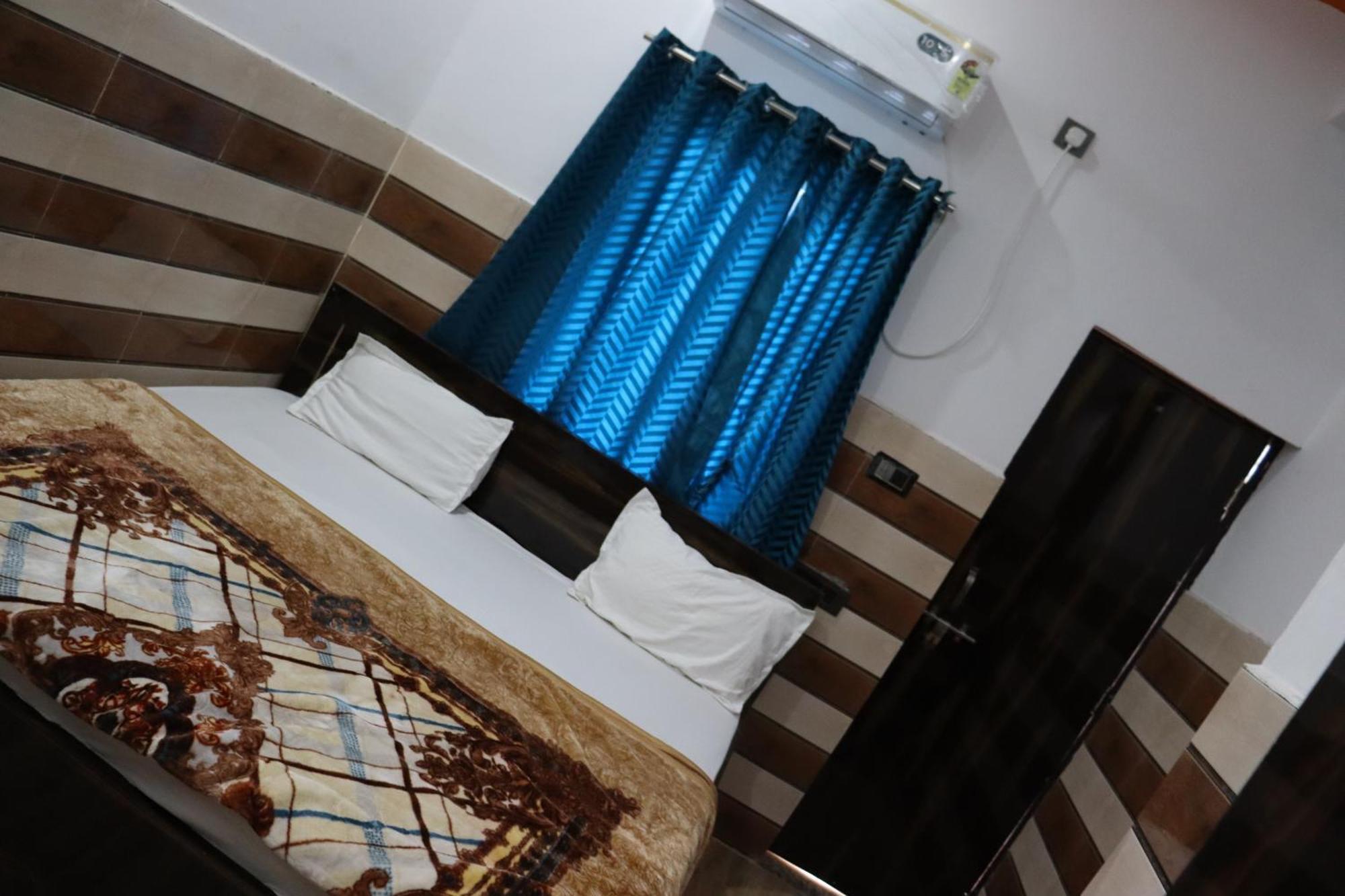 K.D.Dham Near Prem Mandir1 Hotell Vrindāvan Eksteriør bilde