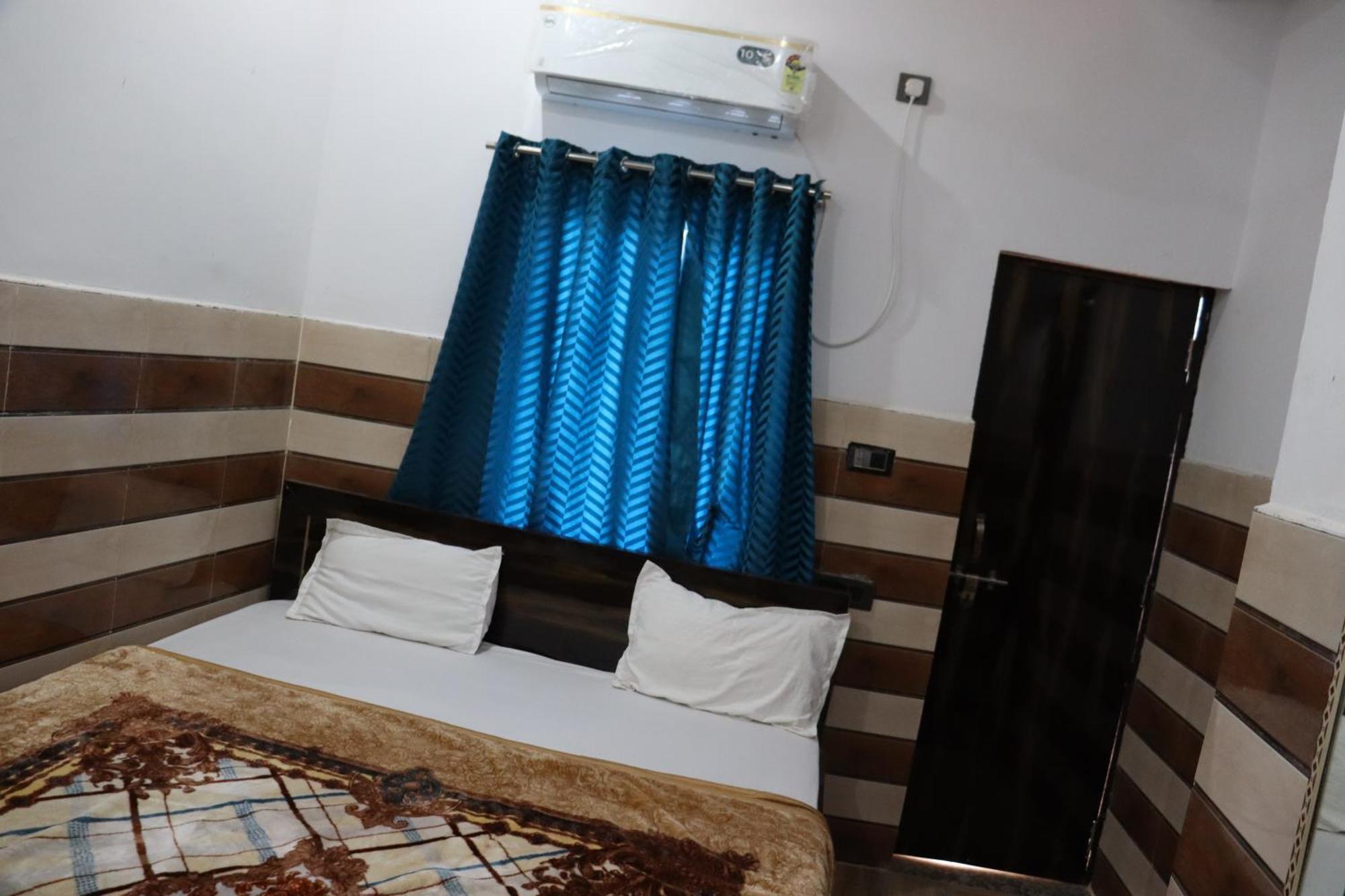 K.D.Dham Near Prem Mandir1 Hotell Vrindāvan Eksteriør bilde